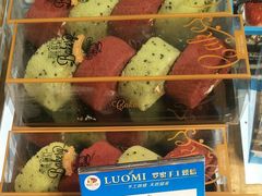 卡拉欧-罗蜜手工烘焙蛋糕(百富广场店)