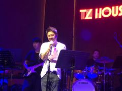 -TZ House音乐现场(来福士中心店)