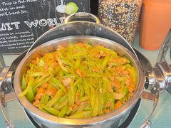 -唐拉雅秀酒店-西锦汇空中BBQ·思创餐厅