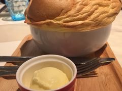 -港丽餐厅(高德置地店)