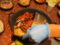 -赵美丽·重庆社区火锅·直营店(火车东站·中豪国际店)