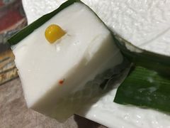 -玖月时尚泰式餐厅