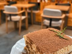 提拉米苏-十一咖啡(青年大街工厂店)