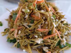 拌山野菜-何适山庄(水长城P2停车场店)