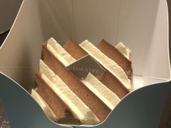 -théATRE 茶聚场(王府中環店)