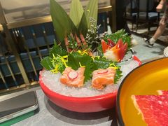 -一绪に寿喜烧(虹悦城店)