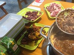 -养牛邓·潮汕牛肉海鲜自助火锅(广州店)