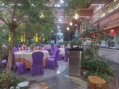 -九尊食上(生态园林酒店)