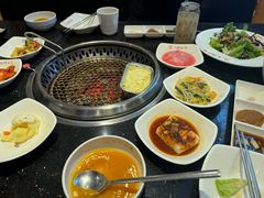 -木槿花韩式炭烤·熟成肉工坊(孙文东路店)