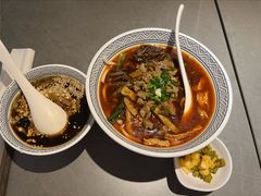 -粉吖吖·邵阳米粉(体育西路店)