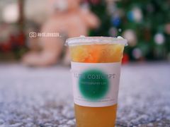 满杯橙橙-Blue Concept Cafe&Farm·關於藍