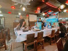 -鲜入围煮花胶鸡海鲜火锅