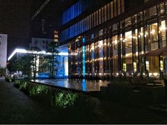 酒店外夜景-广州天河希尔顿酒店