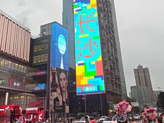 -黄兴南路步行商业街