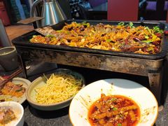 -俏巴妹烤鱼香锅(奥体店)