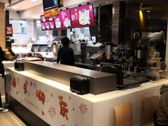 -麦当劳(中二横路店)