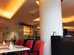 -亮马河饭店翠雅咖啡厅