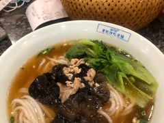 -湘下佬老长沙吃货铺(广场莱斯店)