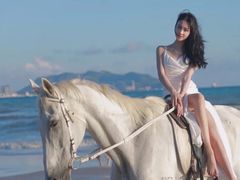 -亚龙湾中心广场