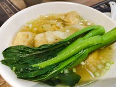 新港风鲜虾云吞-麦龙·新港风料理(江汉路店)