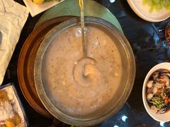 -白鹿苑蒙餐(鄂温克宾馆店)