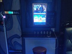 -欢乐迪KTV(南坪上海城店)
