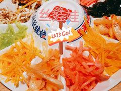 丝娃娃-怪噜范·贵阳小吃大排档(金源旗舰店)