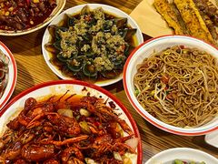 -冶建镜子·老南昌大排档·江西虾王(总店)