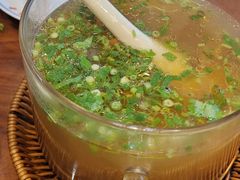 乌鸡松茸菌汤-那家老院子东北菜·饺子·小鸡炖蘑菇(艳华街店)