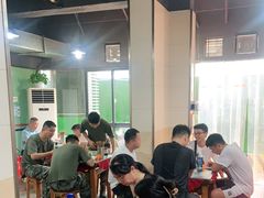 等位区-大石人家鱿鱼面馆(大石西路总店)