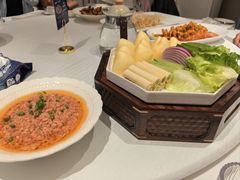 -品海楼·大连海胆锅贴馆(东港店)