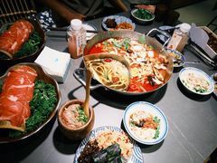 -楠小云·云南鲜菌·鲜牛自助火锅(九眼桥店)
