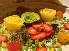 一束花·色拉-狮拾久·现代新加坡料理(福田COCO Park店)