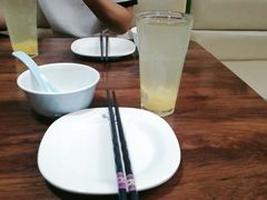 餐具摆设-贰號小院潮汕砂锅粥(前海西街店)