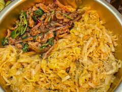 -许哥东北烧烤·铁丳烤串·宫后夹肉(繁花中心店)