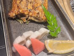 -山川小町·极番烧肉(新地假日广场店)