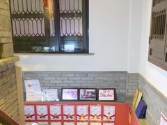 -川流不息·地道川菜·小龙虾(新松江路店)