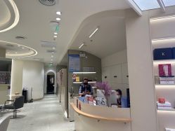 -Mentor Hair Salon