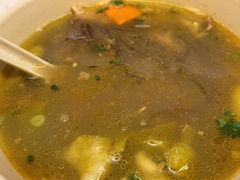 -佬钱湾仔(衣裳街店)