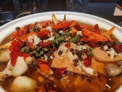 九珍鸽血旺-羽鸽集·乳鸽专门店·地道顺德菜(岭南站店)