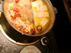 -湊湊火锅·茶憩(新中关购物中心店)