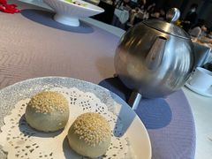 黄桥烧饼-皇朝会.经典传统粤菜(外滩店)