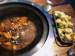 -山里屯铁锅炖(哈尔滨中央大街店)