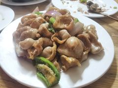 -辉辉大排档