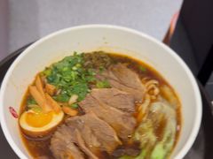 -康师傅私房牛肉面(申虹店)