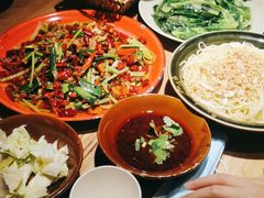 -先启半步颠小酒馆(常熟万达广场店)