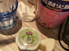-必胜客(武汉欢乐谷店)