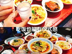 -蓝田九大碗民俗食府(蓝田店)
