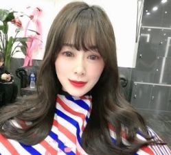 -时尚殿堂明星门店