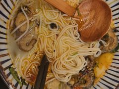 -鲜越鲜鱼粉(财富购物中心店)